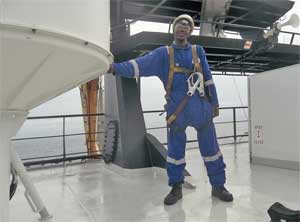 Installation of maritime antenna in radome