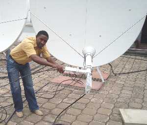 Circular polarisation C-band feed