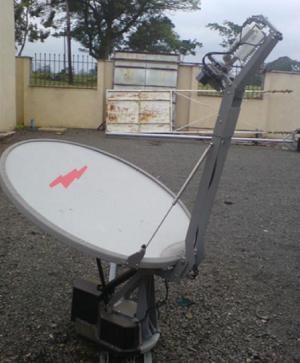 Self deploy VSAT installation