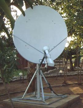 C-Band VSAT terminal providing SCPC satellite communications