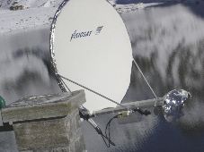 Heaters to eliminate ice from antenna reflector, sub-reflector and feed systems