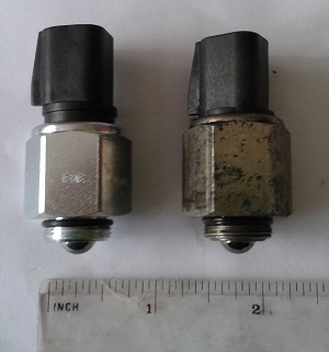 Mondao reverse light switch
