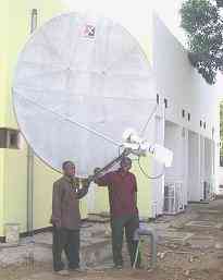 Channelmaster 2.4m antenna with C band circular polarisation feed