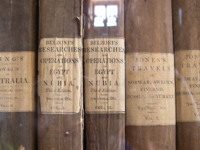 Book covers in the Helikon library