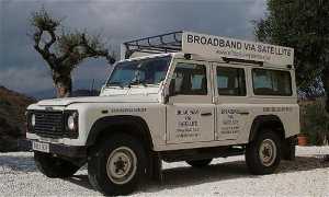 Mobile broadband satellite internet service vehicle