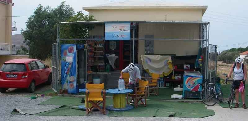 Dania mini market