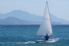 Laser sailing with MW