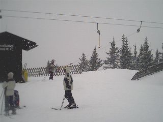 Drag lift at Schmidolin's Kinderland at the Hahnkopflift