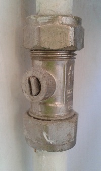 In-line stop valve